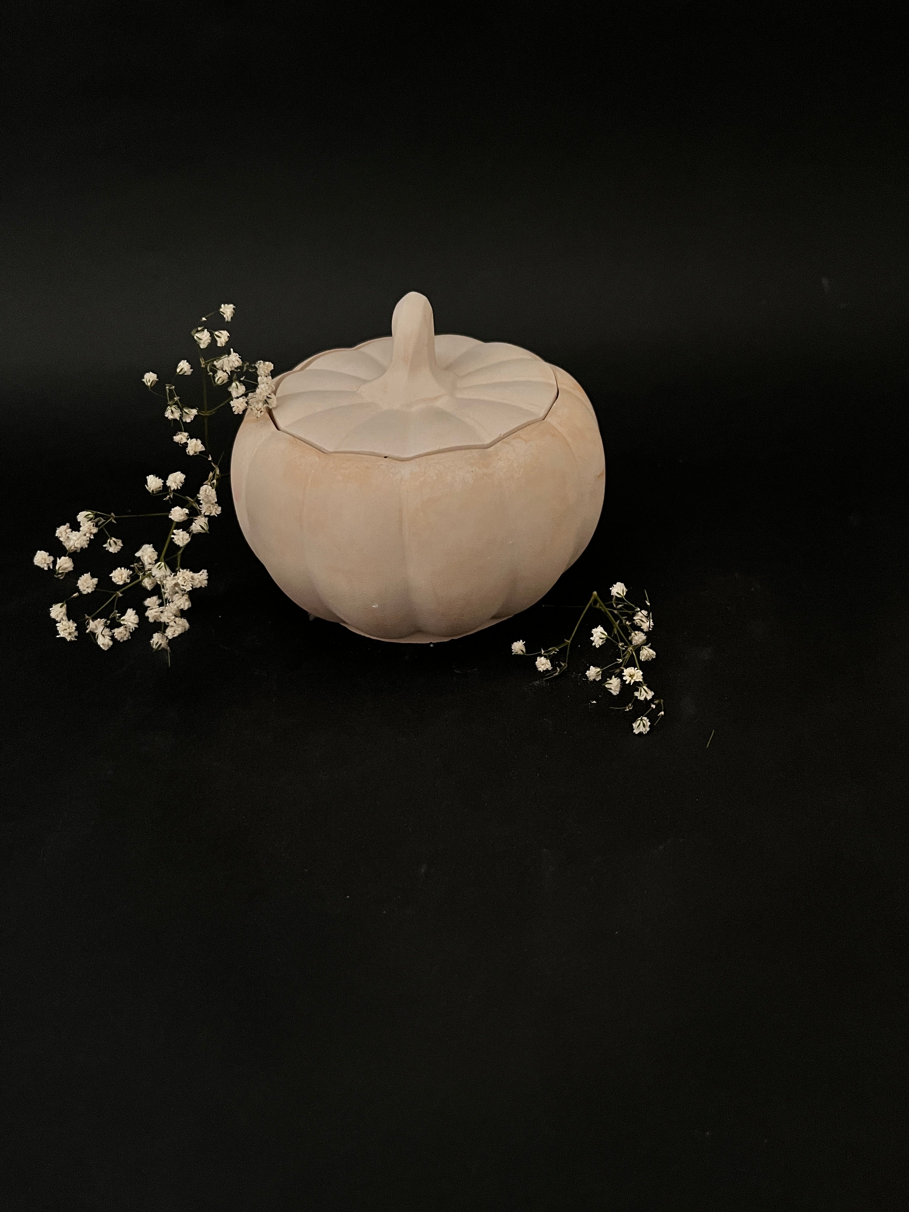 Holloween – Concrete Vessel | Moonglow