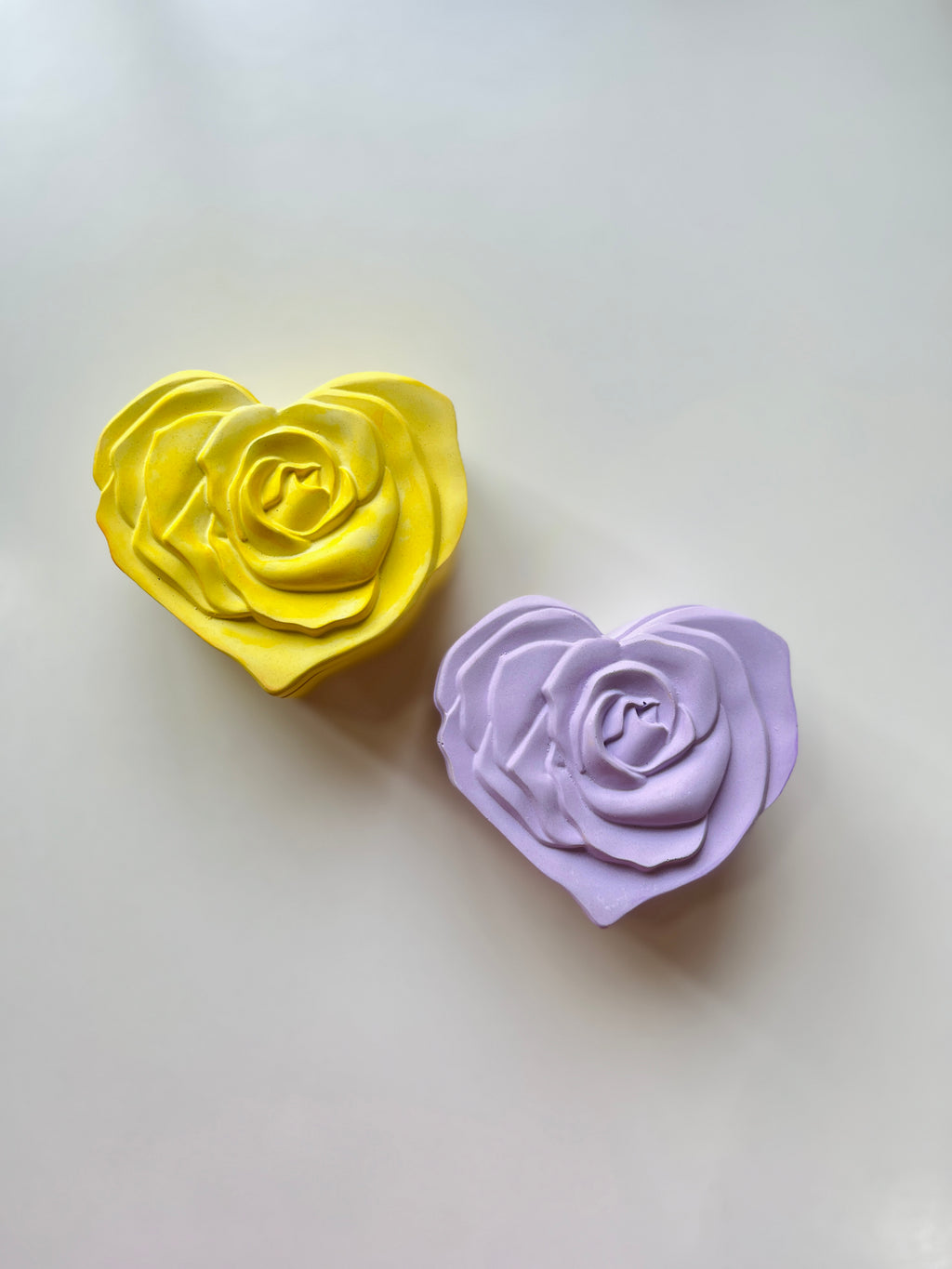 L’Rose – Concrete Vessel | Moonglow