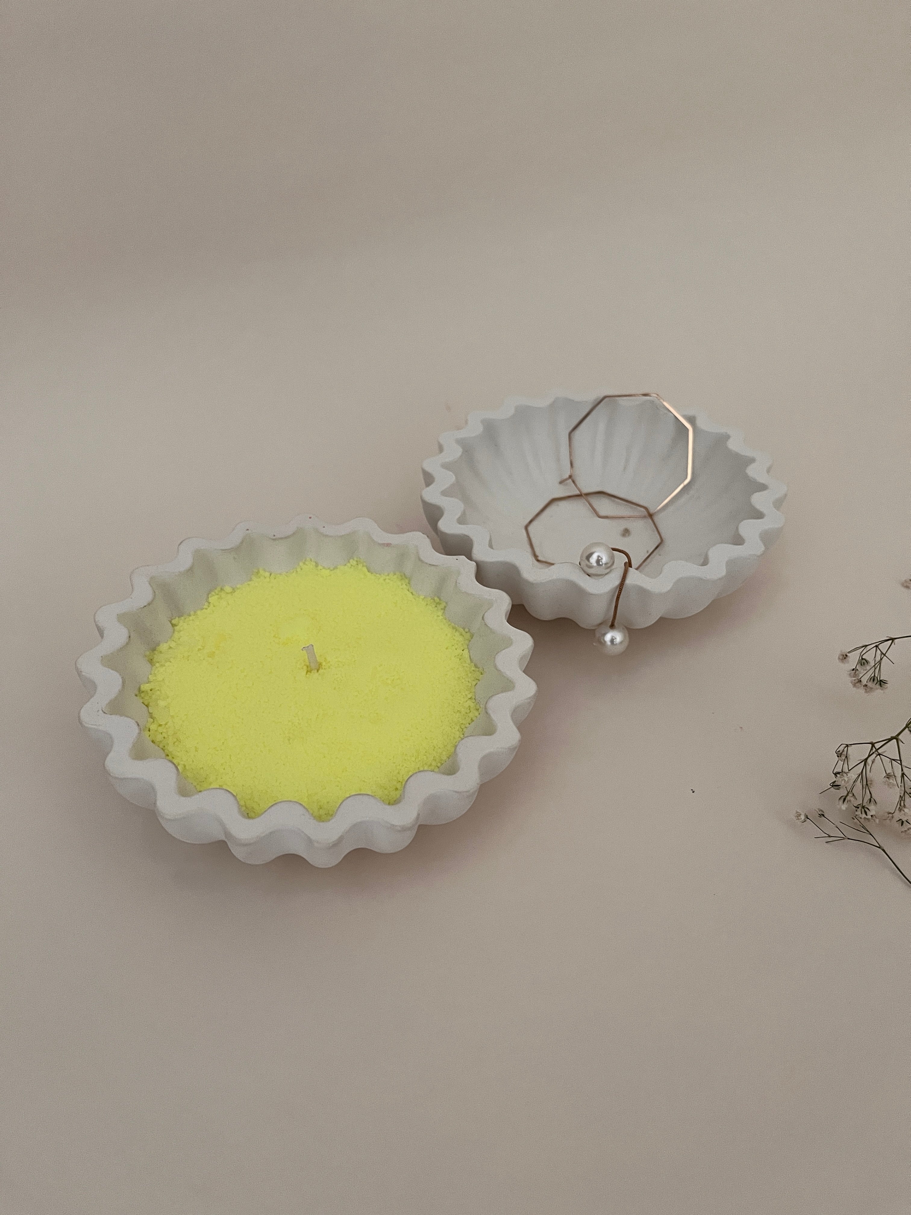 Lunar Shell – Concrete Vessel | Moonglow