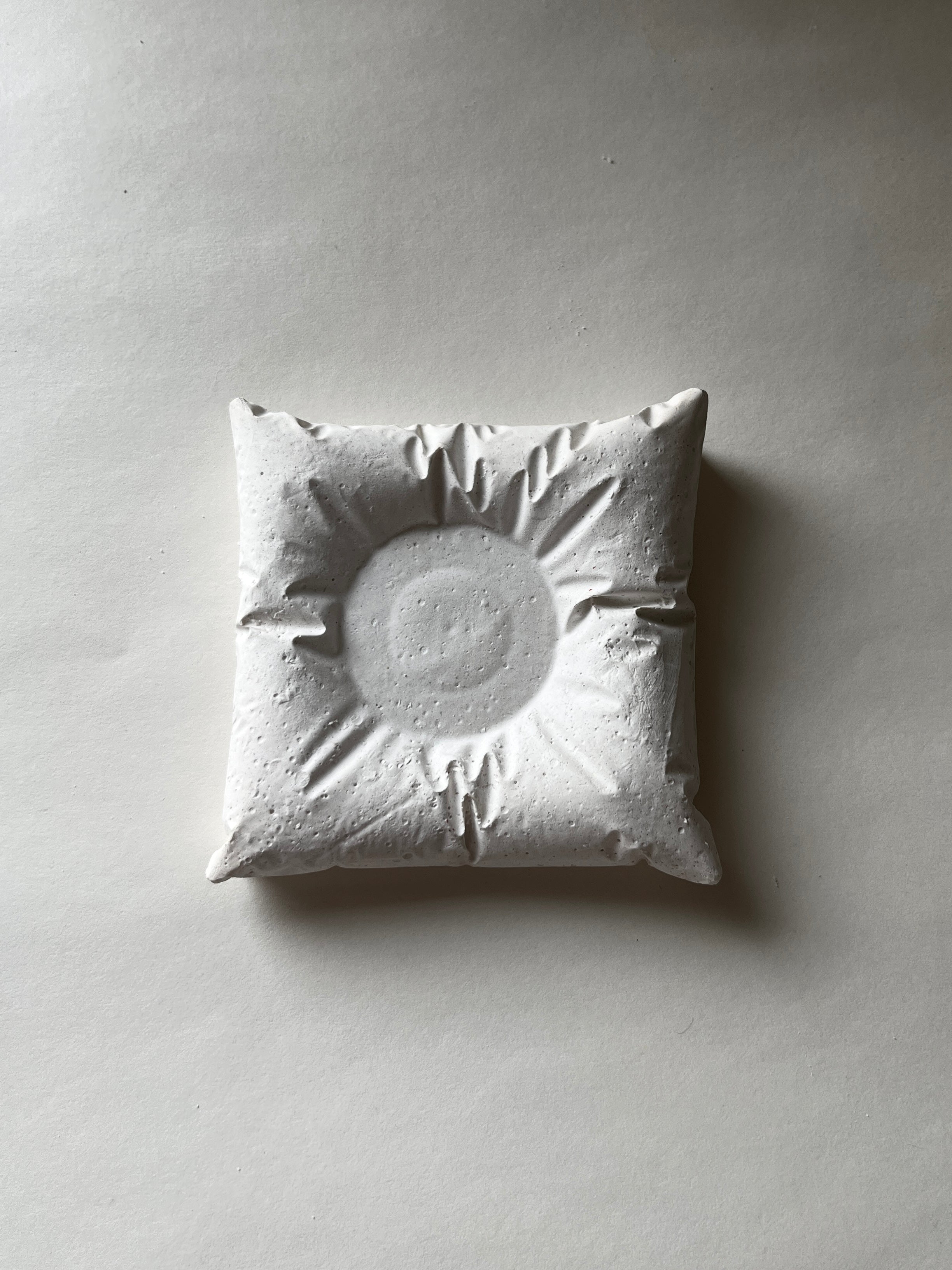 Pillow Candle Holder – Concrete Vessel | Moonglow